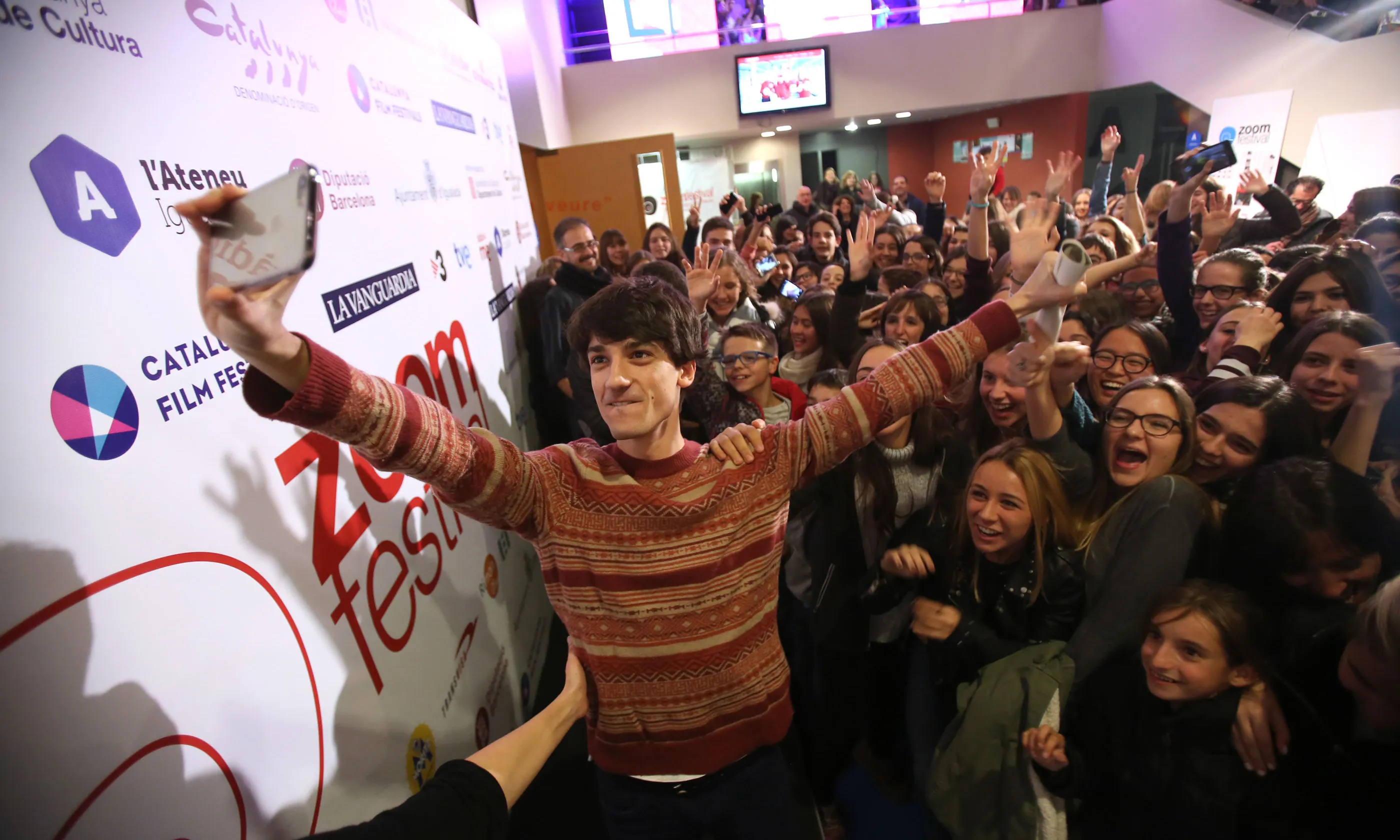 Fans a l'estrena d'un capítol de la sèrie Merlí de TV3 a l'edició 2016.