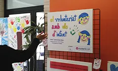 Exposició el voluntariat amb ulls d'infant