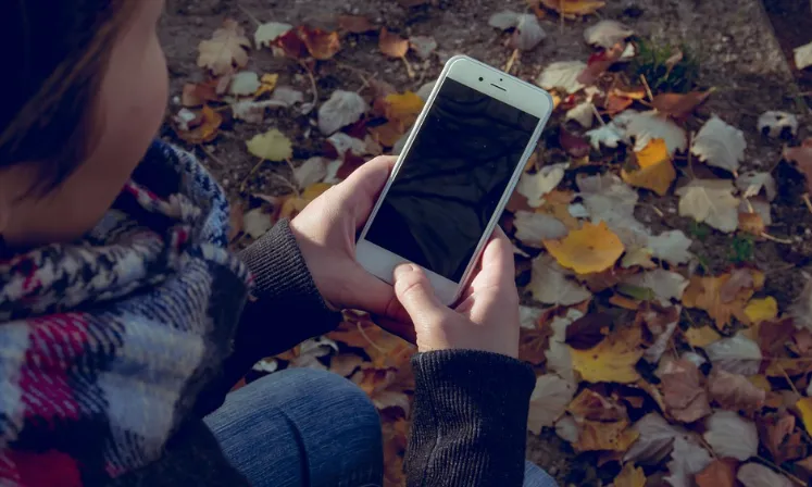 La campanya demana que les famílies lluitin contra l'aïllament de les víctimes.