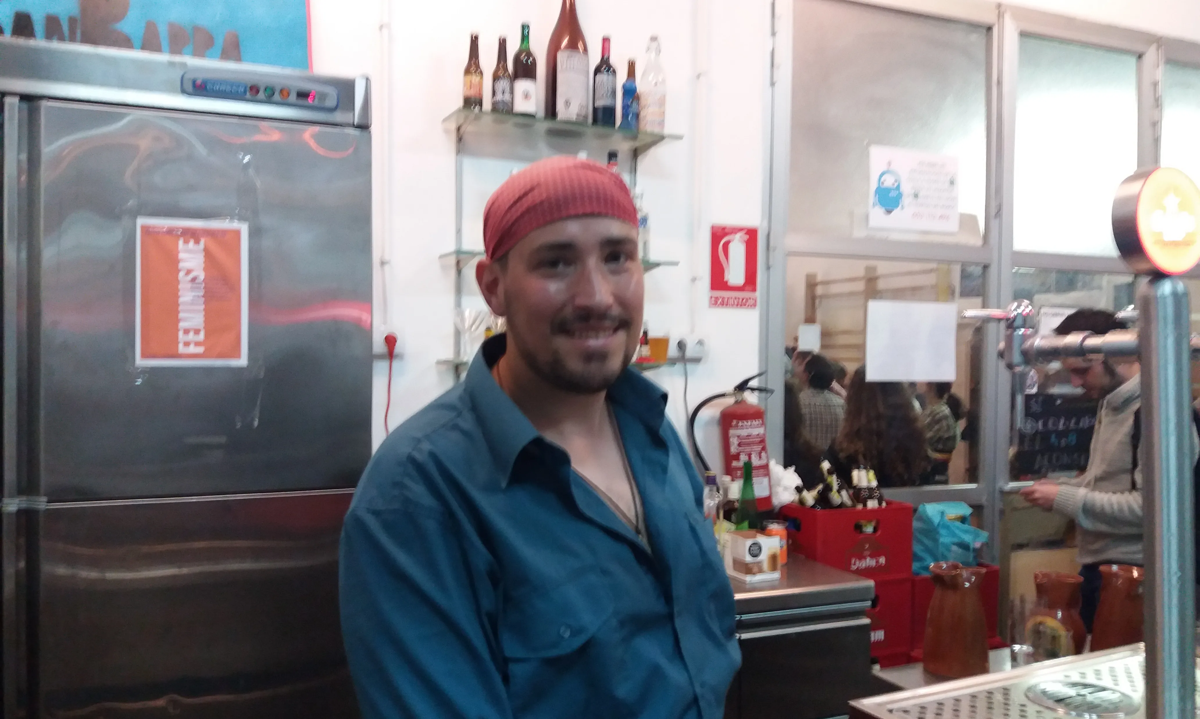 L'Albert rere la barra