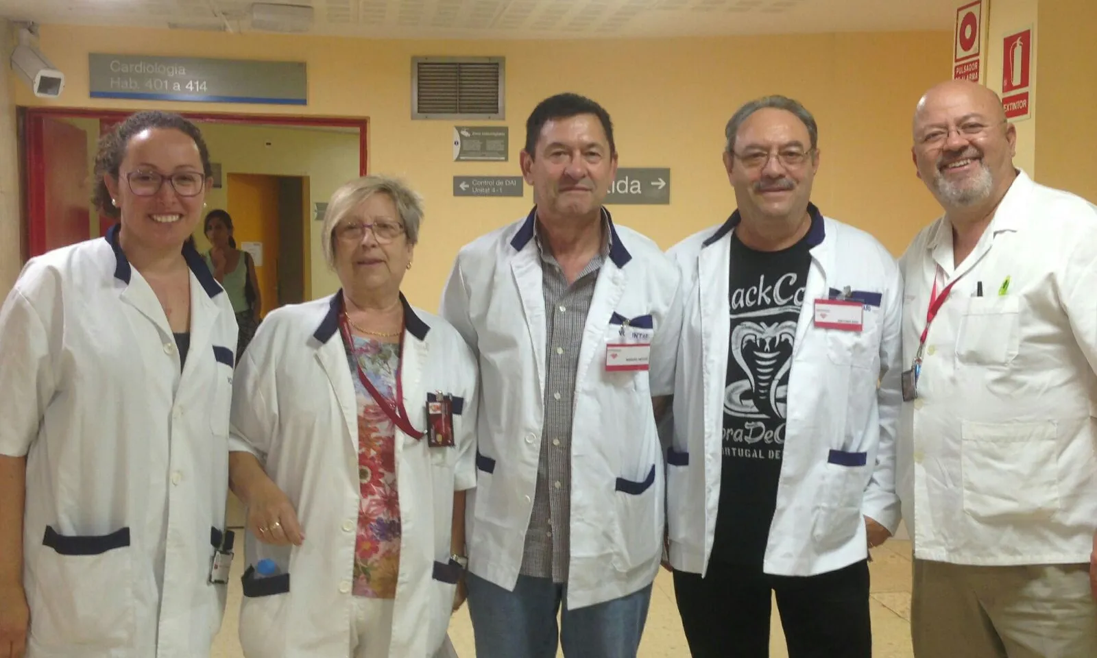 Metges i entitat Corsnous en un hospital