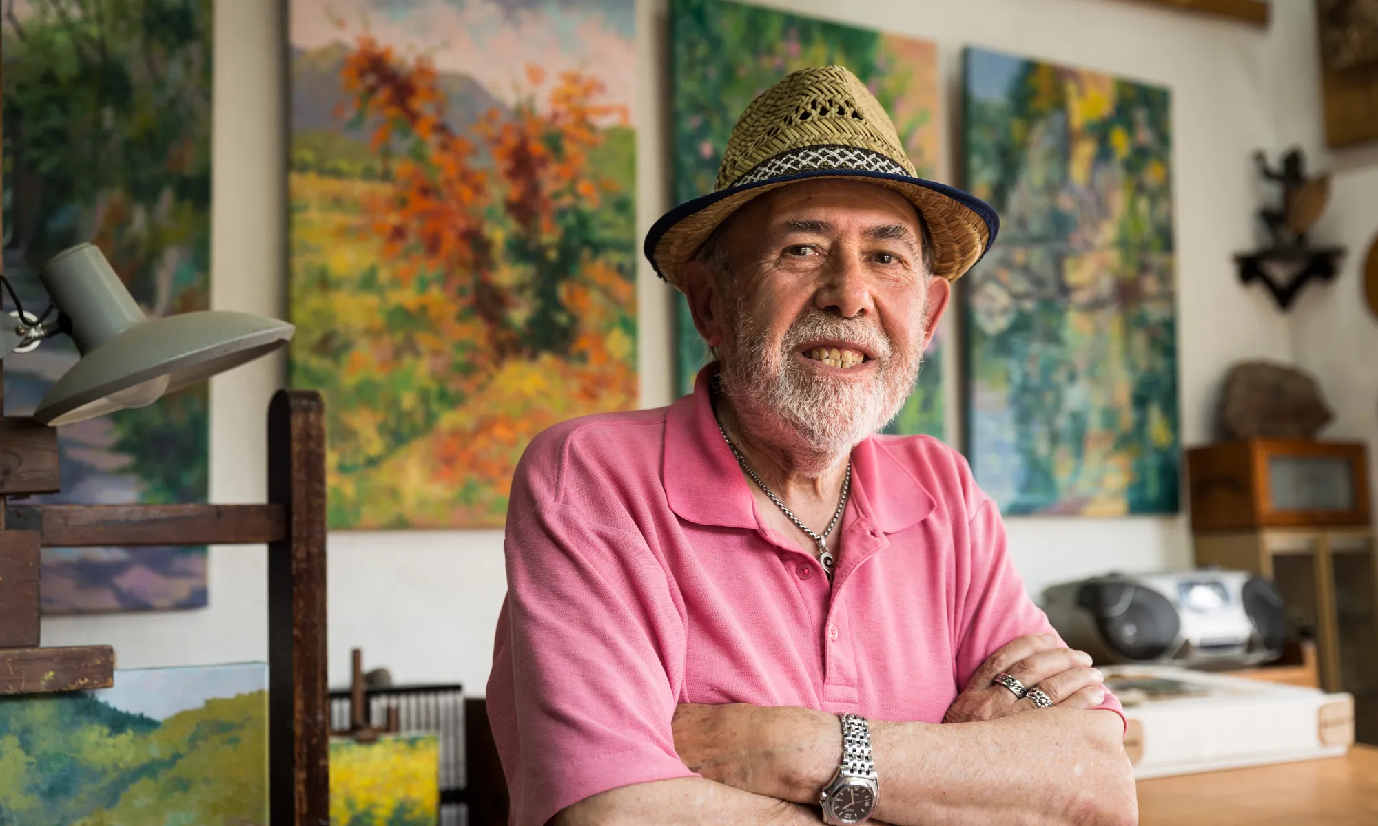 Miquel Duran, 'el Pintor de Les Preses' al seu estudi personal