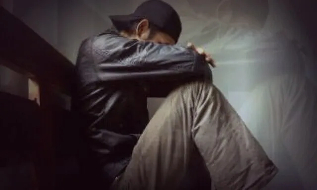 Fotografia d'una persona que ha patit assetjament.