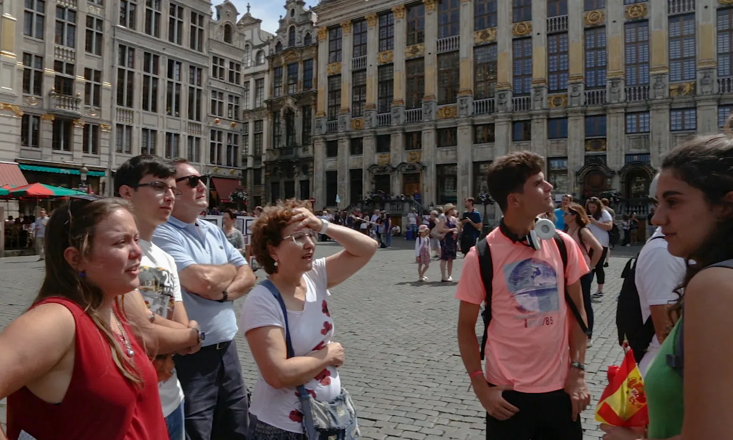 Fotograma del documental 'Free tours, treballar per propines'