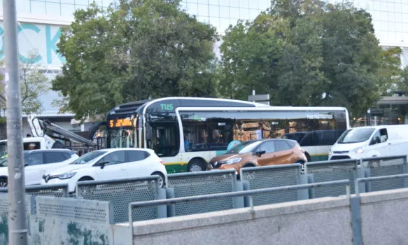 La contaminació del transport públic i particular a Sabadell és un dels principals responsables de la qualitat de l'aire a la ciutat.