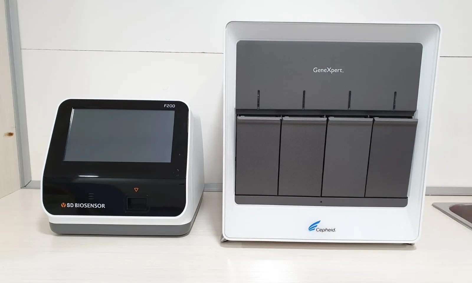 L'ONG badalonina compta amb nova tecnologia per detectar casos de Covid-19.