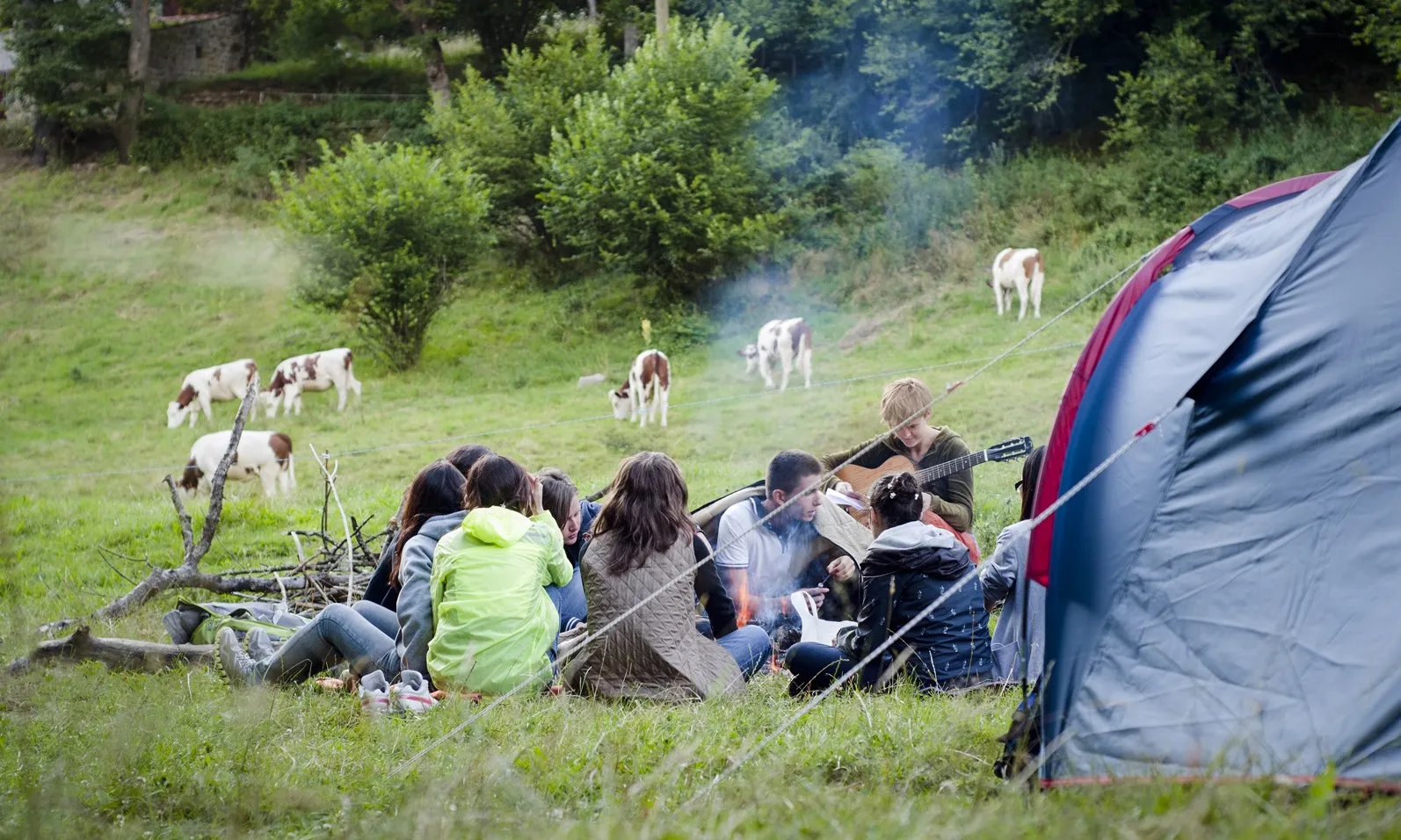 L’objectiu era trencar l’aïllament i seguir connectant joves de diferents indrets, apropant-los a l’intercanvi intercultural. Font: COCAT.