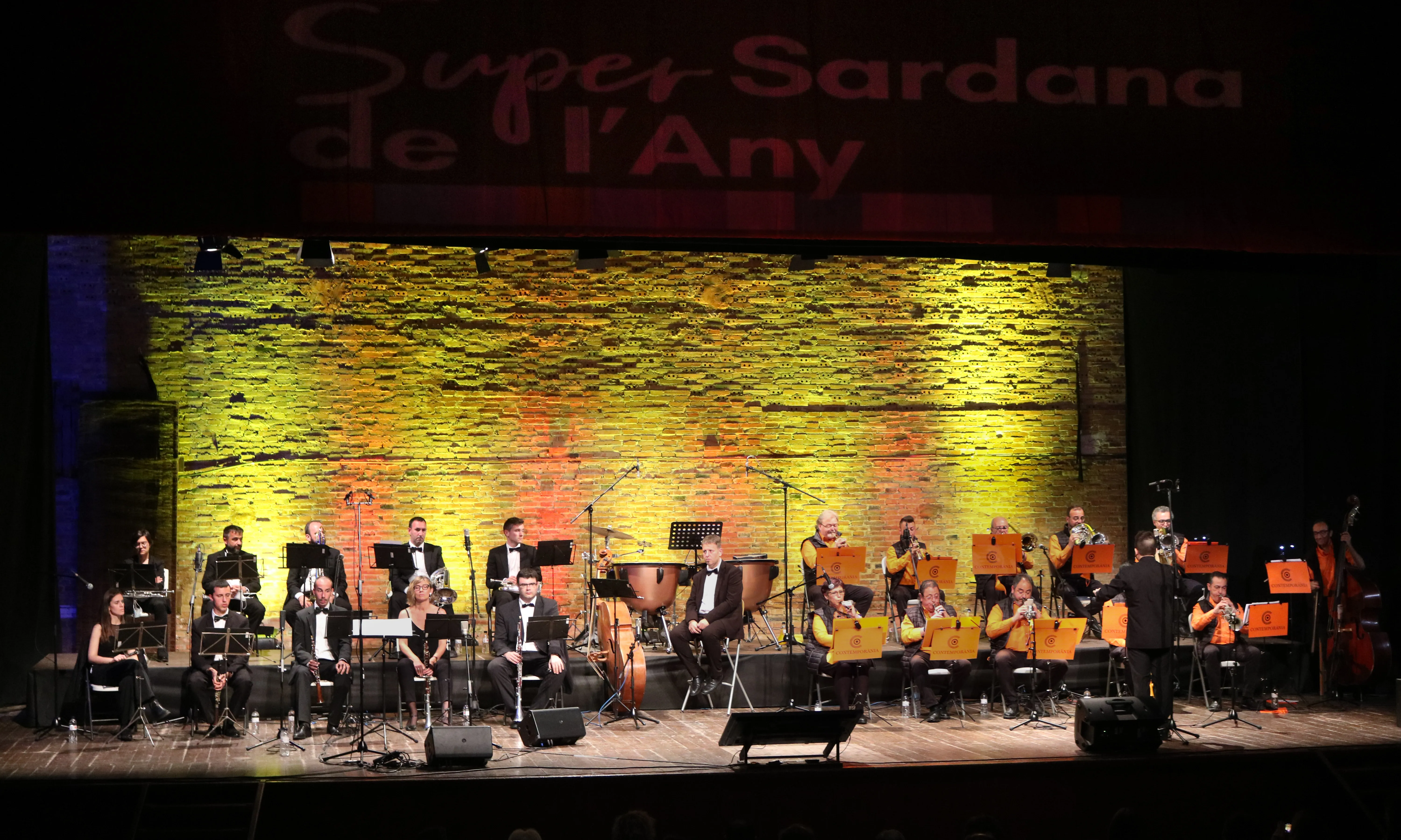 Durant l'acte de la Supersardana de l'Any es va interpretar les vuit obres finalistes.