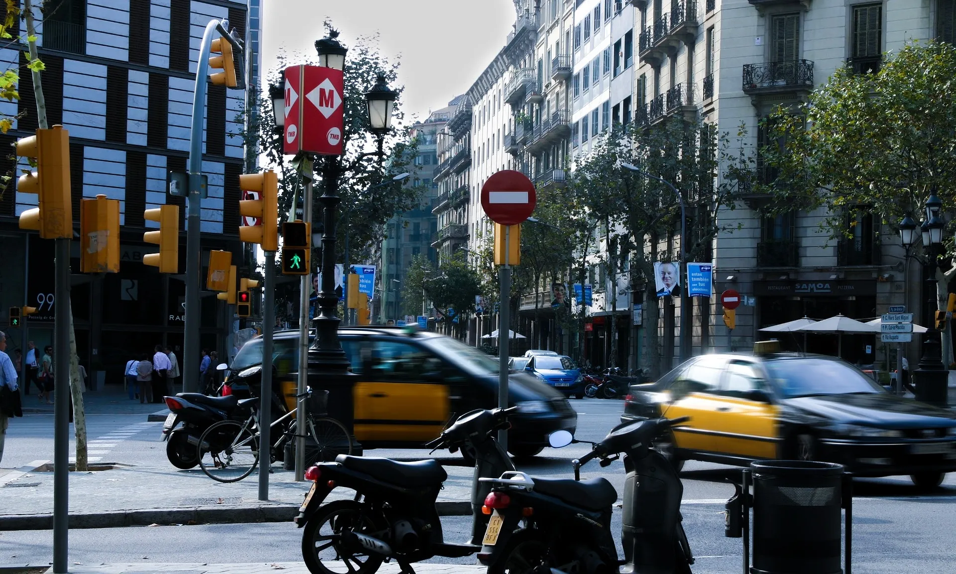 Els nivells alts de contaminació de l’aire, el trànsit i el soroll poden incrementar el risc d’obesitat infantil.