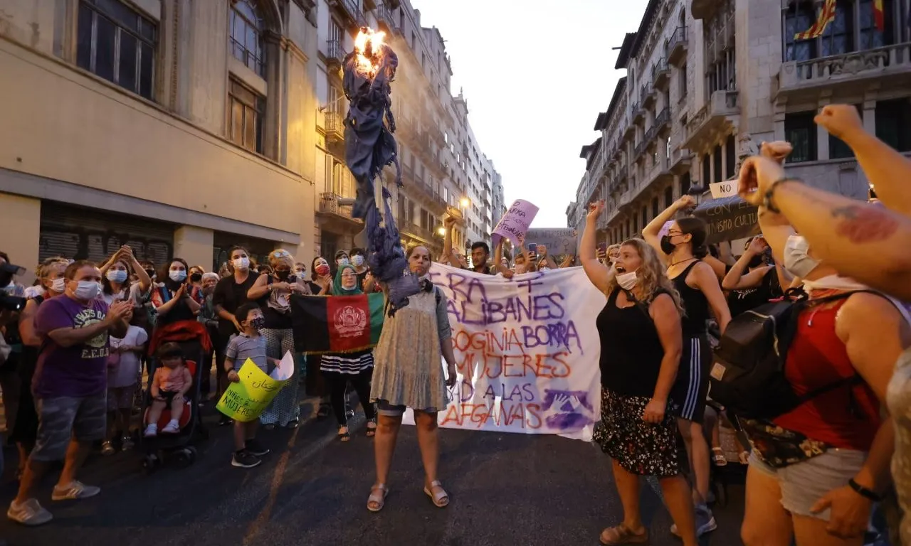 La mare de la Lema va crear una comunitat afganesa a Catalunya.