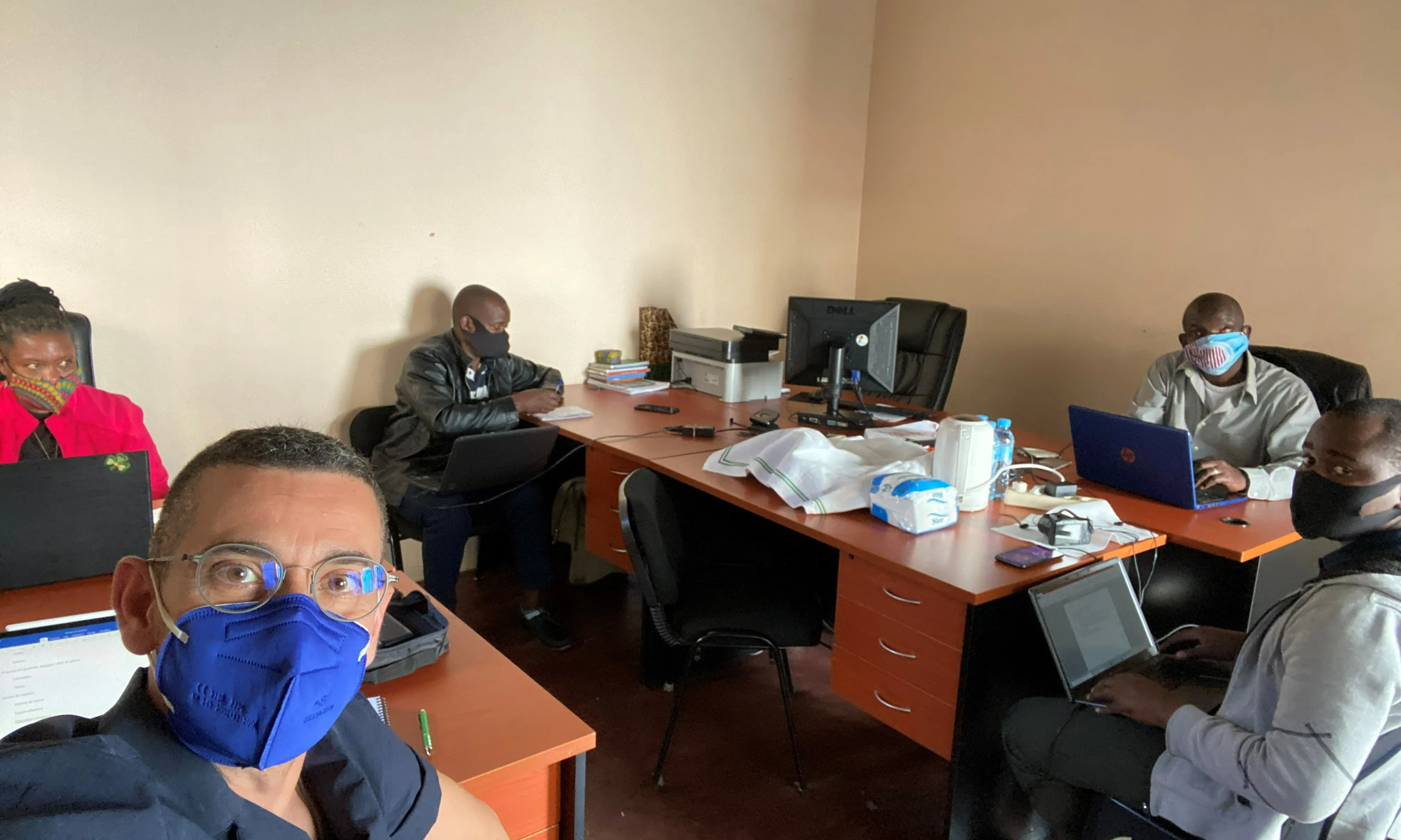 Equip directiu del projecte, amb David Rodríguez, director tècnic de la Fundació Idea.