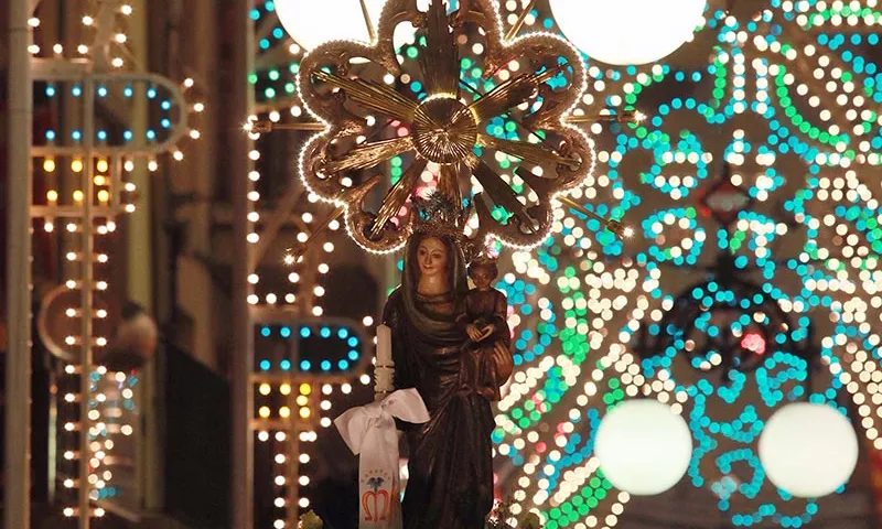 Onze anys després Valls torna a celebrar les Festes Decennals de la Mare de Déu de la Candela.