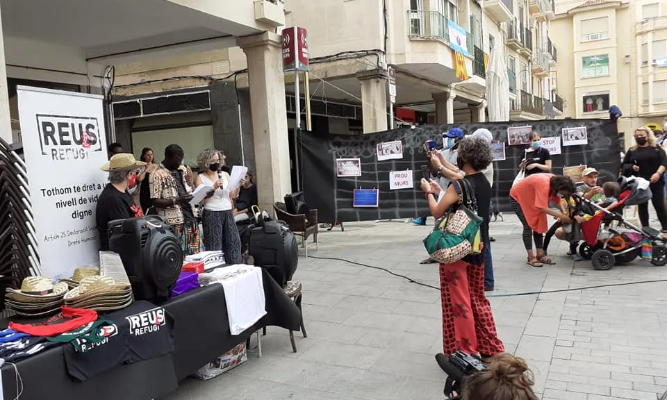 Reus Refugi treballa per crear consciència social sobre la situació de les persones refugiades i promoure la convivència.