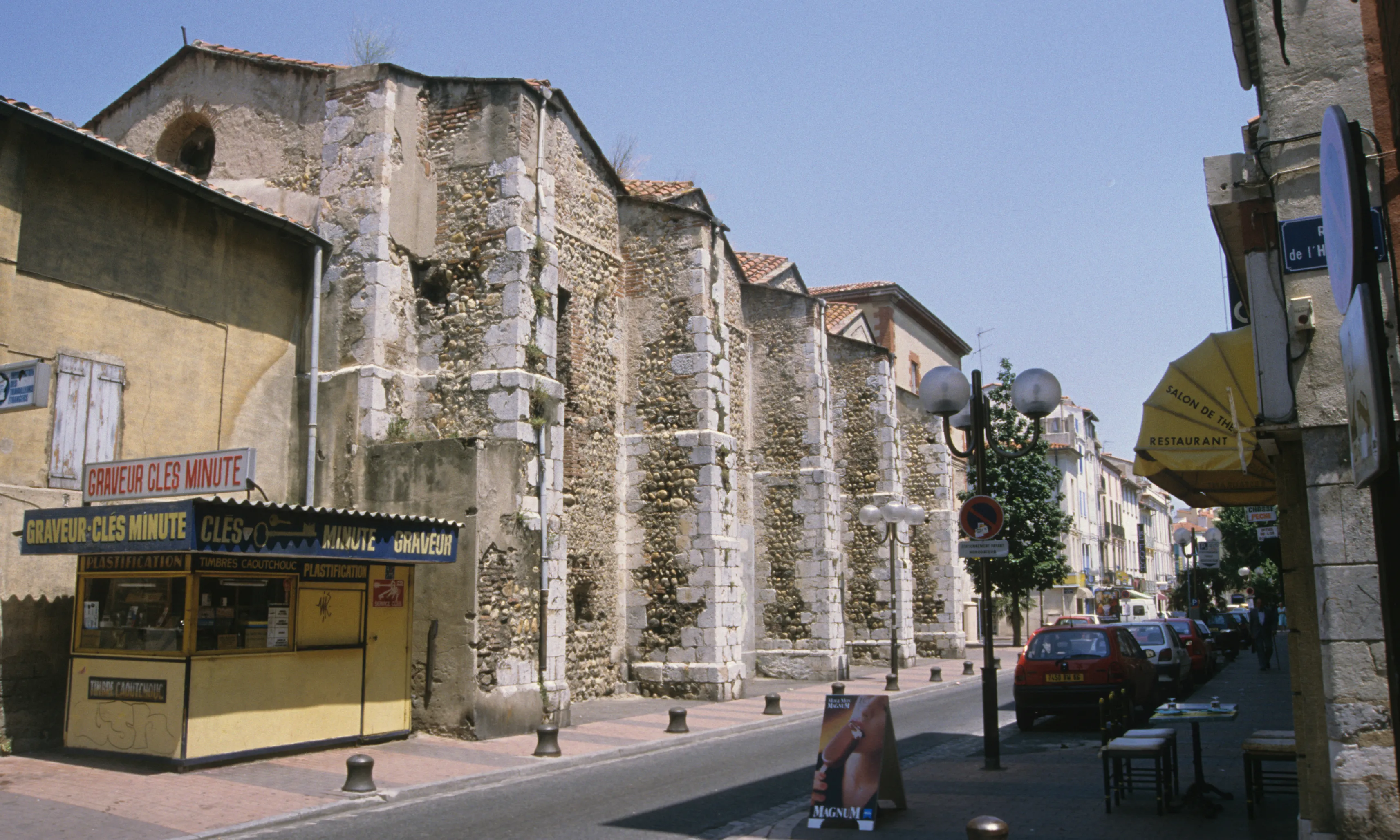 L'APLEC té la seva seu a Perpinyà.