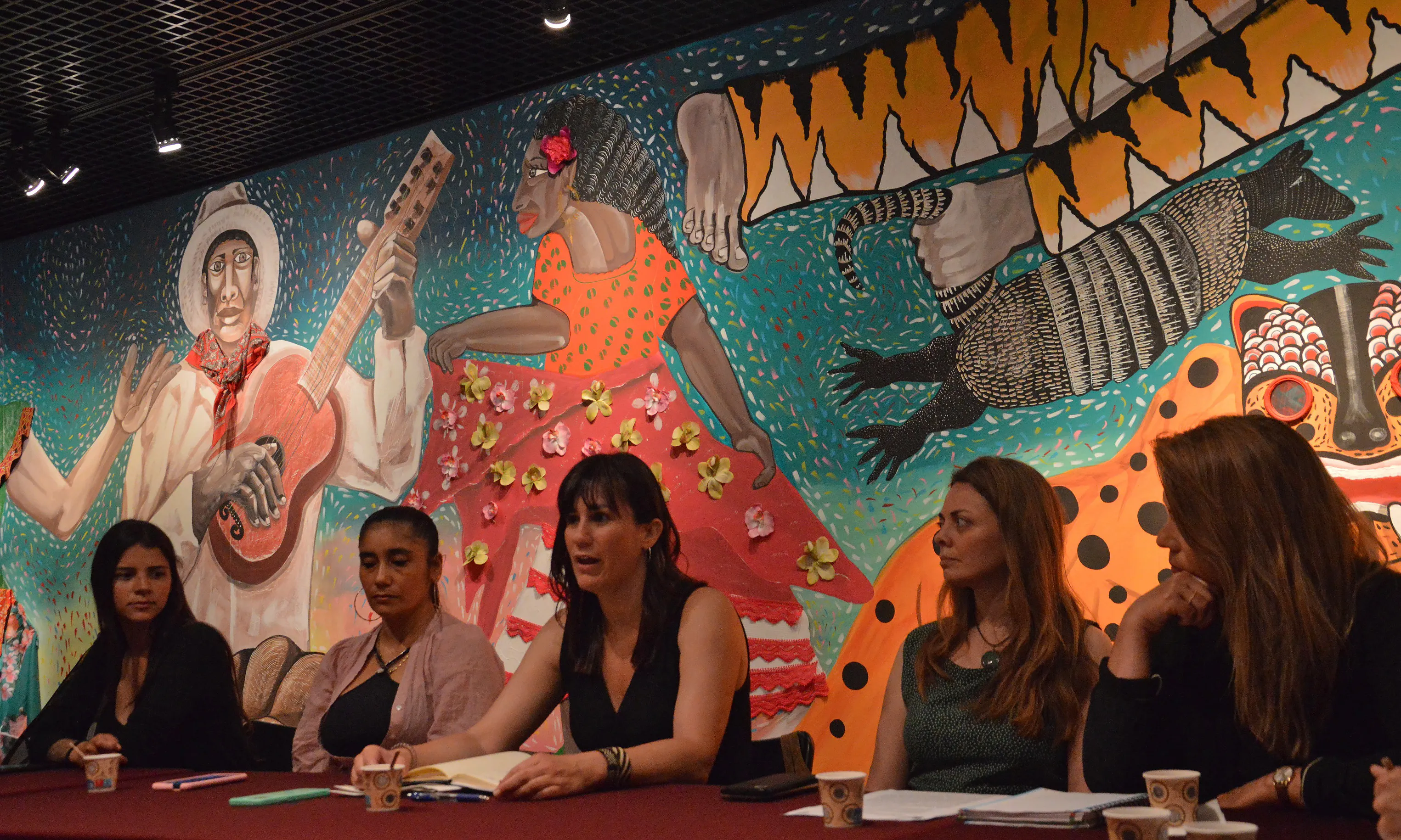 Trenta-cinc membres d'entitats pertanyents a la Taula de Colòmbia i de la cooperació catalana són les observadores electorals de la missió.