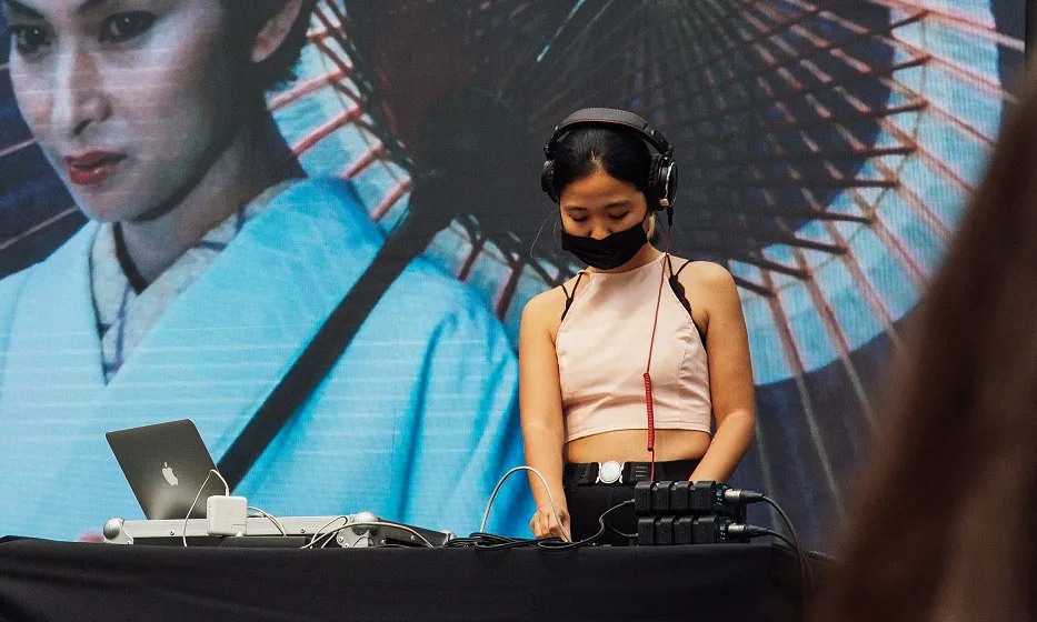 L'Associació Catàrsia organitza el festival Furiasia el 16 de juliol. 
