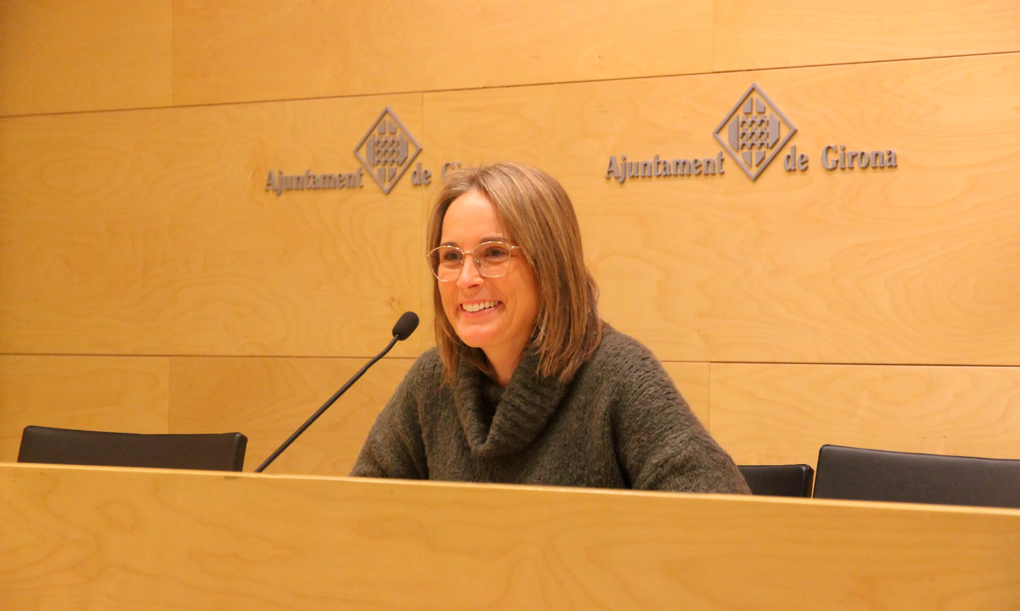 La regidora de Drets Socials del consistori, Núria Pi, durant la presentació de La Gombola.