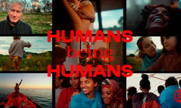 Una de les imatges promocionals de la nova campanya de la Fundació Open Arms.