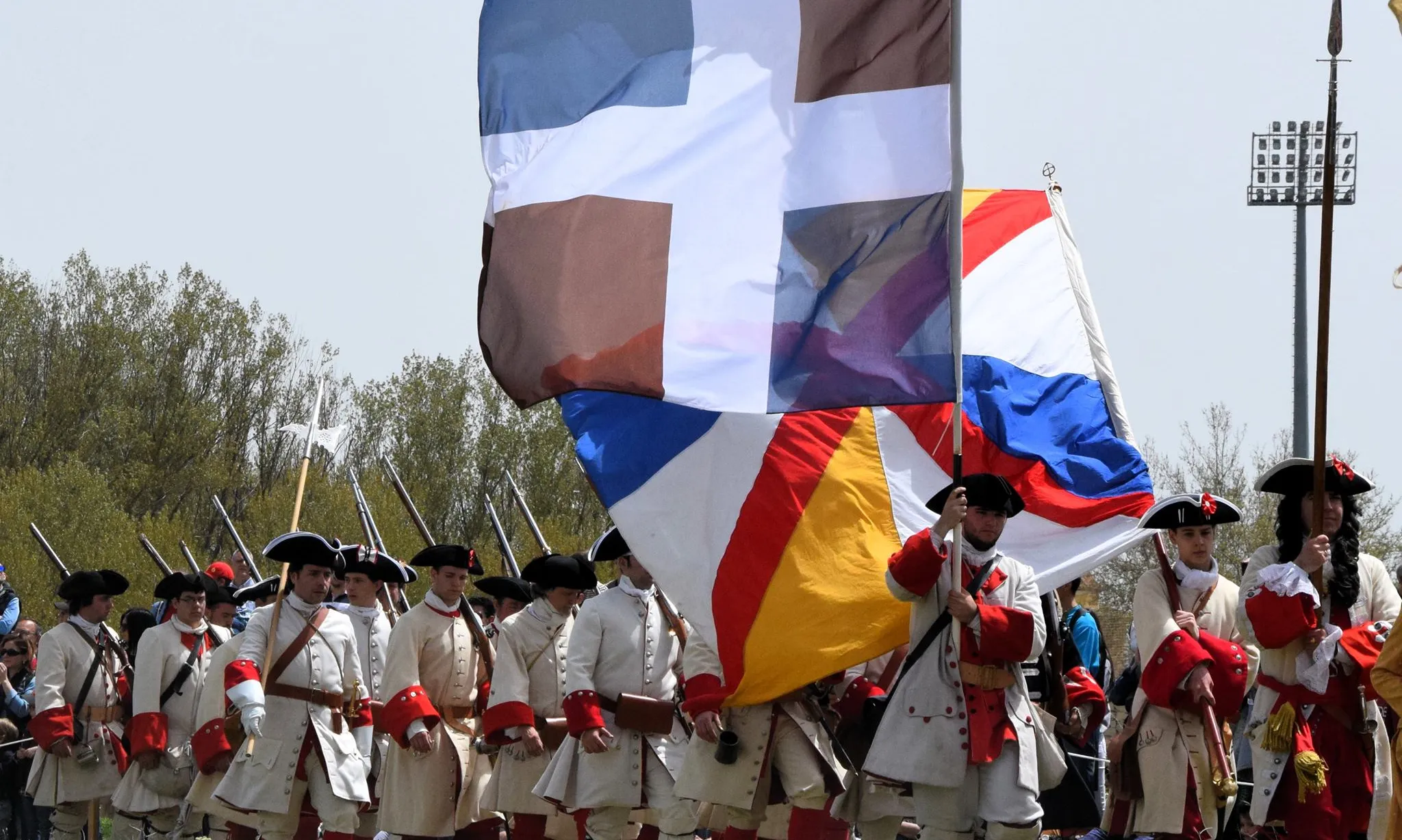 L'entitat està formada per amants de la història de totes les edats i condicions.