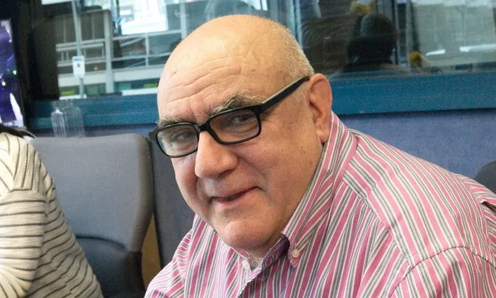 Manuel Delgado als estudis de Catalunya Ràdio.