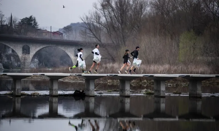 Durant la cursa, les participants van poder gaudir dels paisatges de la plana d’Osona, el massís de les Guilleries, Sau o els paratges que voregen el riu Ter.