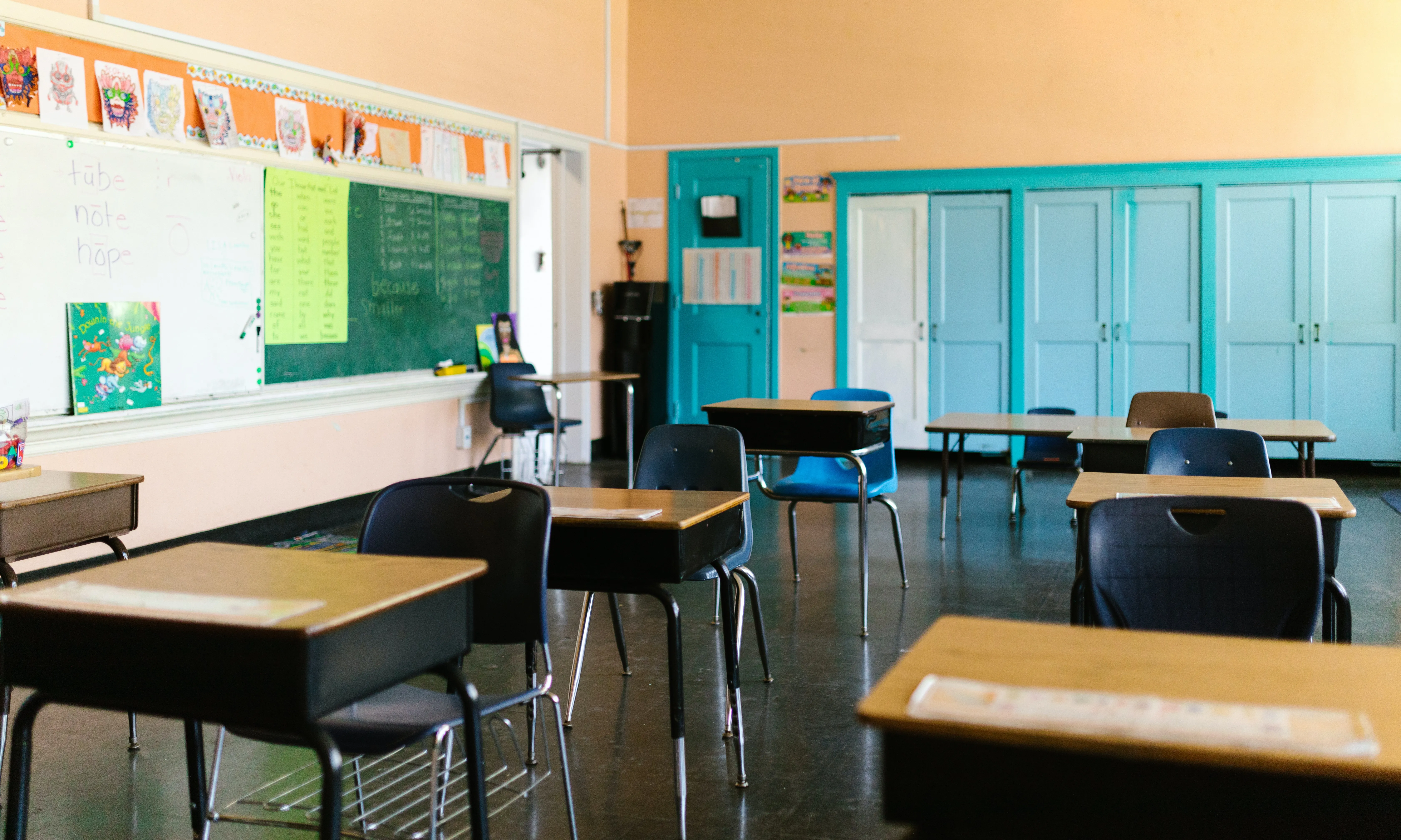 Aula buida a una escola. Font: Pexels - RDNE Stock project