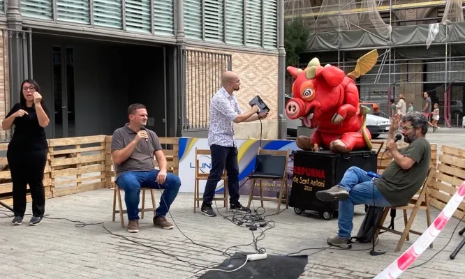 L'Agrupació del Bestiari Festiu i Popular de Catalunya és una federació que treballa per la representació del bestiari festiu arreu de Catalunya. Font: Agrupació del Bestiari Festiu i Popular de Catalunya.