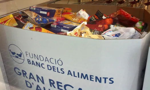 La Fundació Banc dels Aliments lluita durant tot l'any per la recaptació i aprofitament d'aliments. Font: Wikimedia Commons.