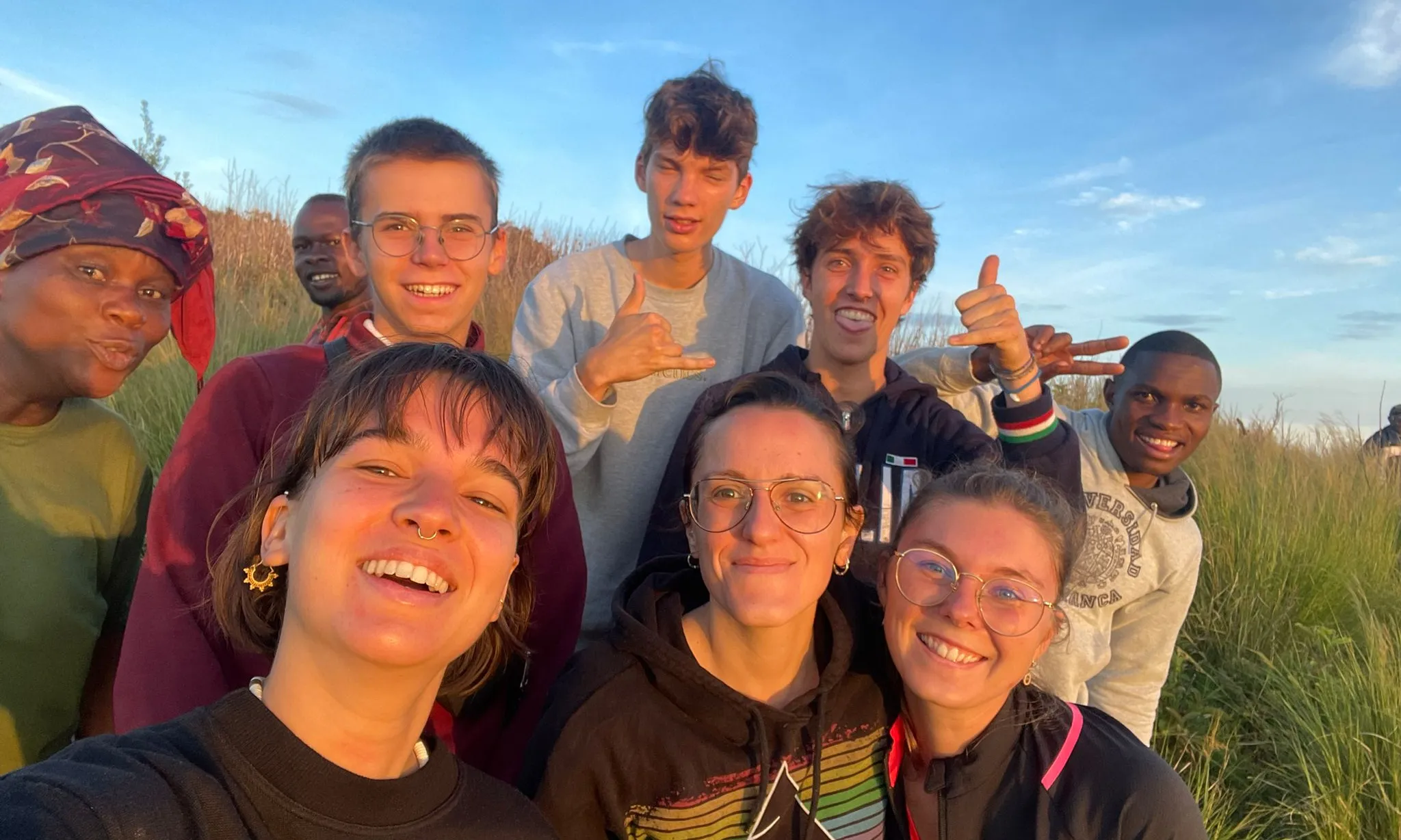 La Marta Bonilla, per la seva part, va embarcar-se en un voluntariat de llarga durada a Kènia.