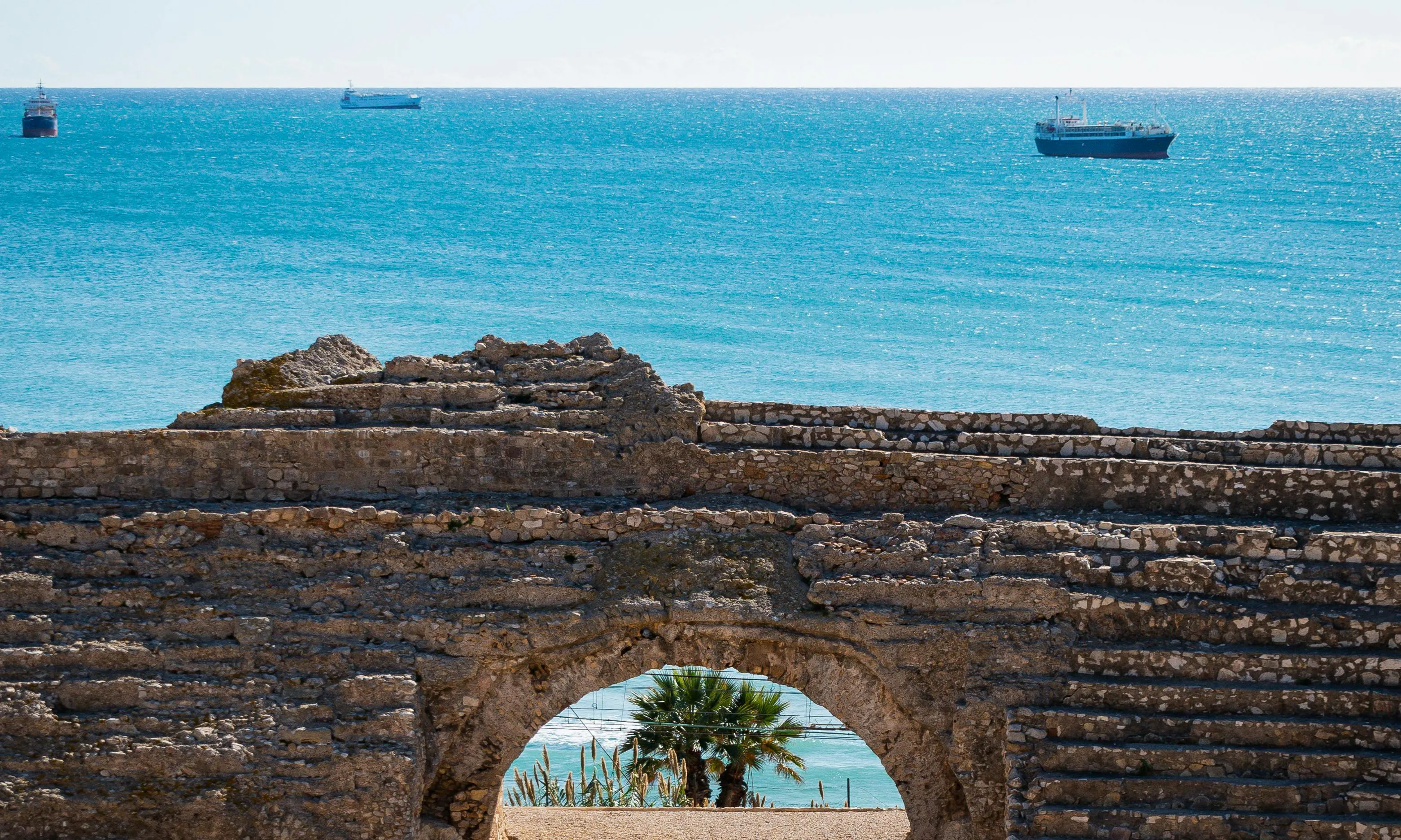 Imatge de la platja de Tarragona. Font: Pexels - Santiago Boada