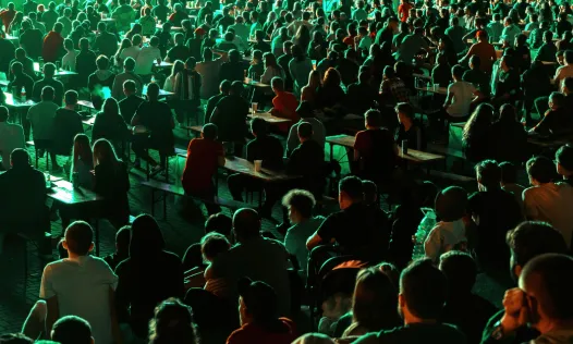 Si l’organització està amb el règim fiscal de la Llei 49/2002, de 23 de desembre, haurà de declarar les donacions, donatius i aportacions obtingudes amb el model 182. 