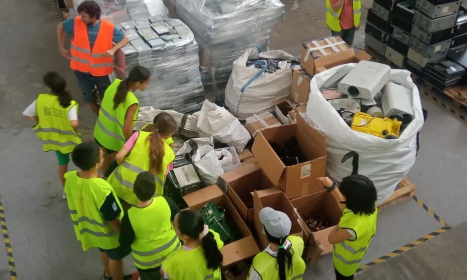 ‘Generació Reset’ és un projecte educatiu adreçat a l’alumnat de segon cicle d’ESO, Batxillerat i Centres Formatius.