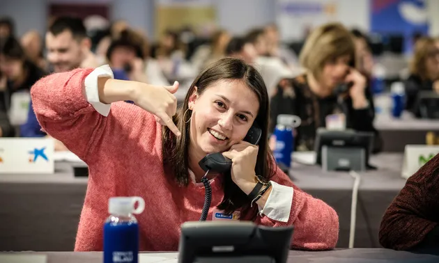 Voluntària telefonista. 