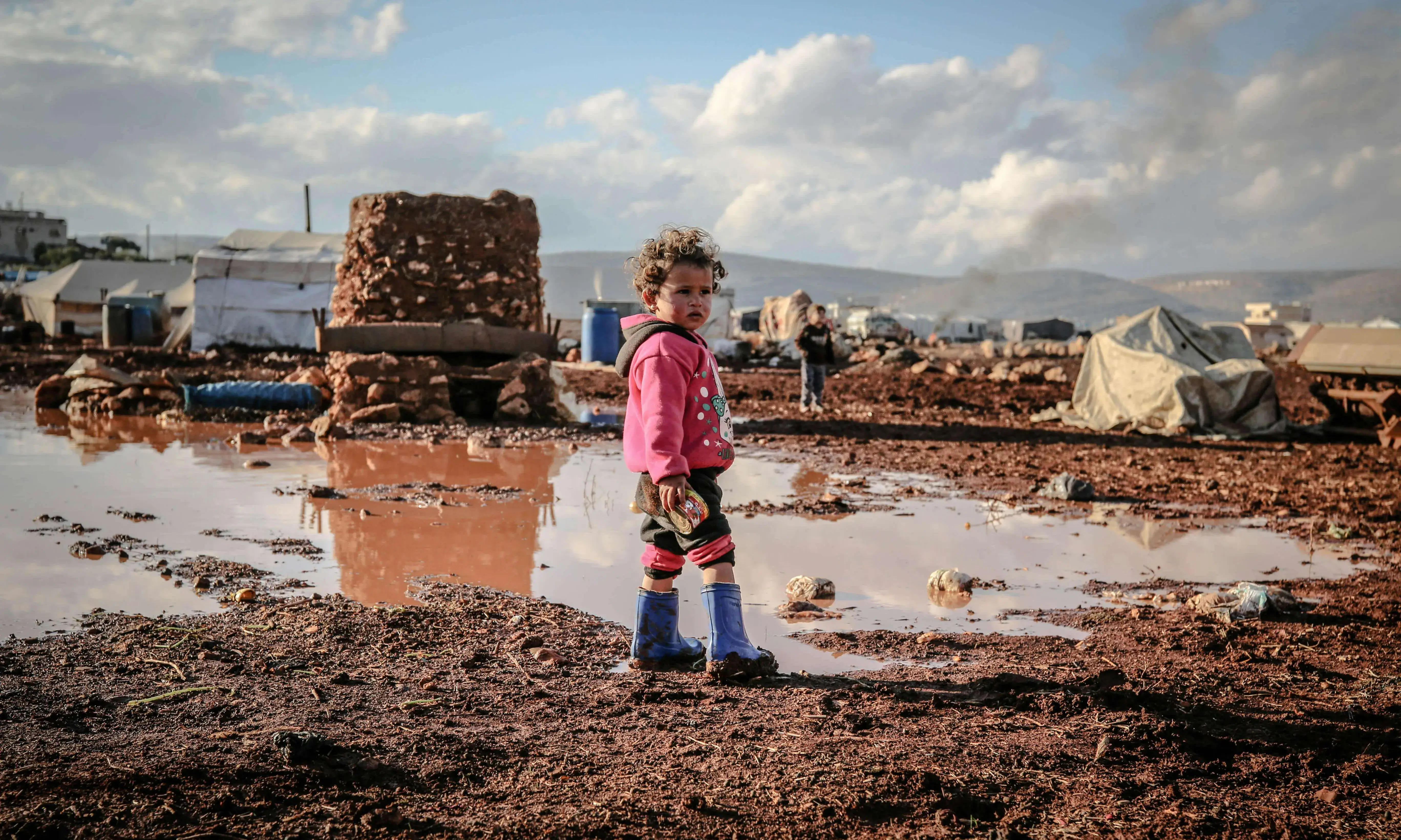 Infant en un camp de refugiats. Font: Pexels - Ahmed akacha