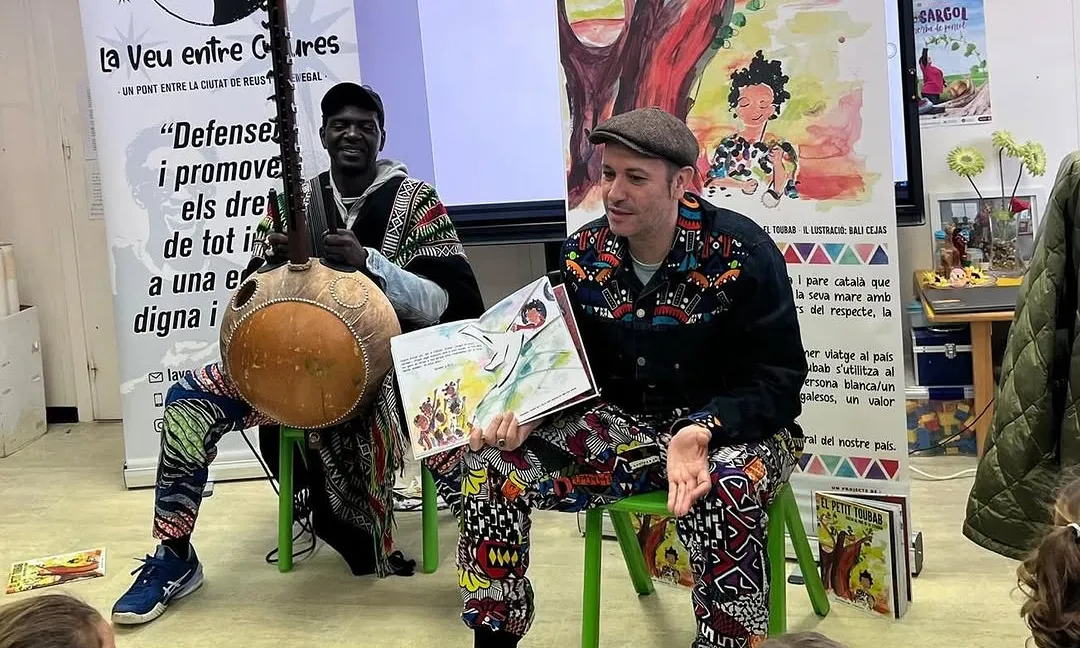 Prop de 750 alumnes de Reus han pogut gaudir del cicle de tallers ‘El petit Toubab: de Reus al món’. 