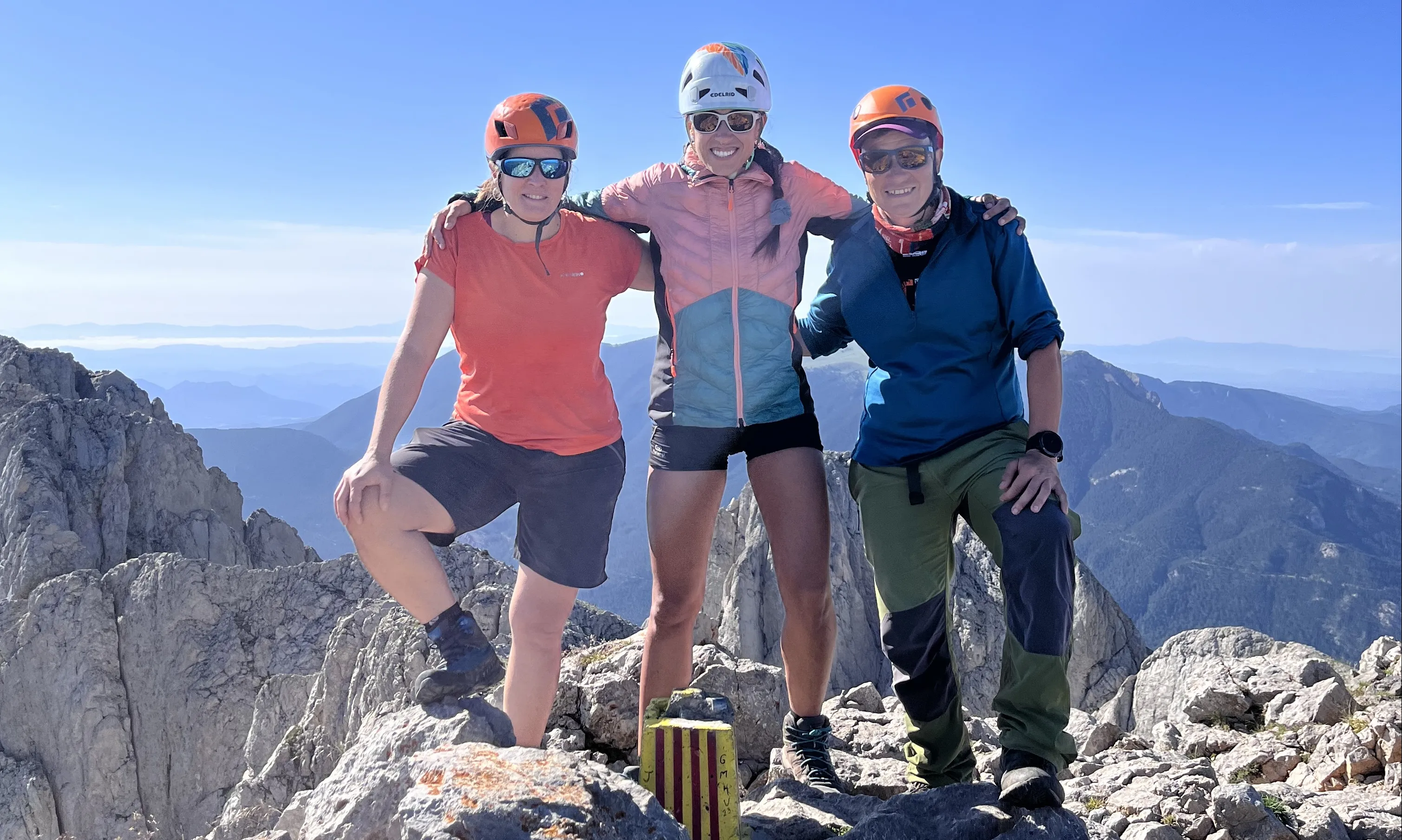 Aquests recursos orientacions específiques sobre com organitzar excursions i activitats a la muntanya