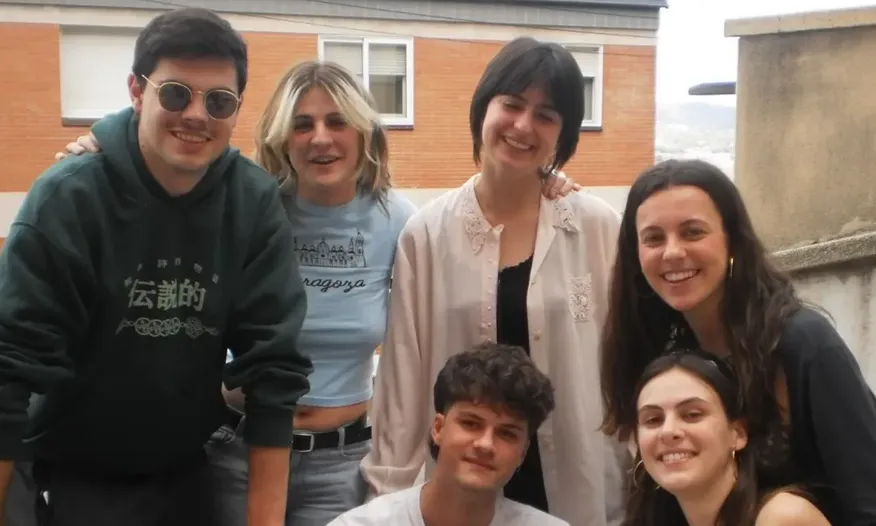 Les sis integrants de No m'importa: Eulàlia, Paulina, Adrià, Lluc, Albert i Neus.